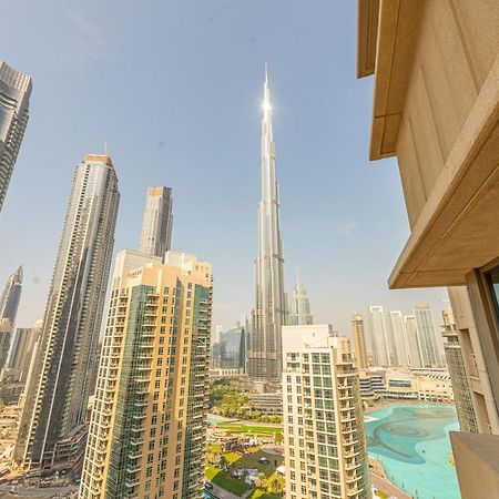 First Class 2Br With Full Burj Khalifa And Fountain View Дубай Екстериор снимка