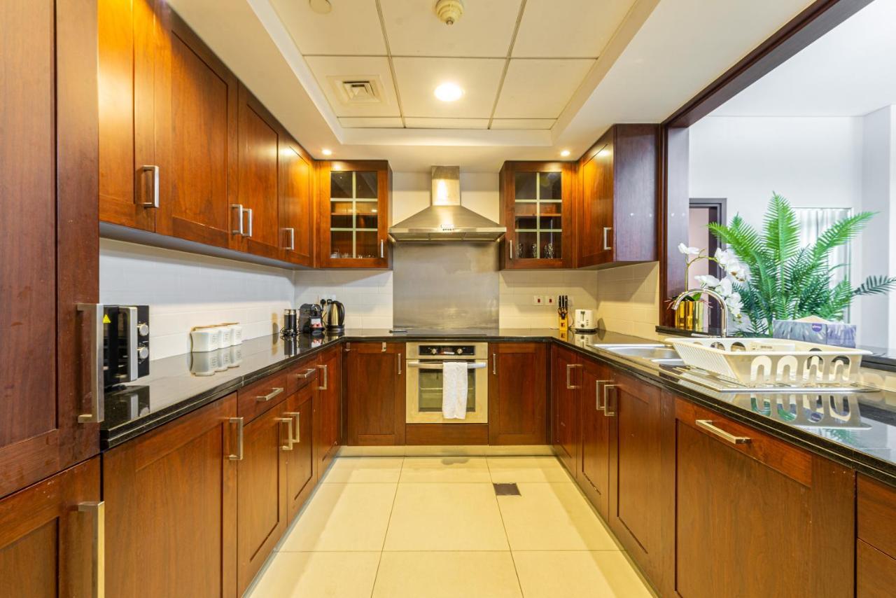 First Class 2Br With Full Burj Khalifa And Fountain View Дубай Екстериор снимка